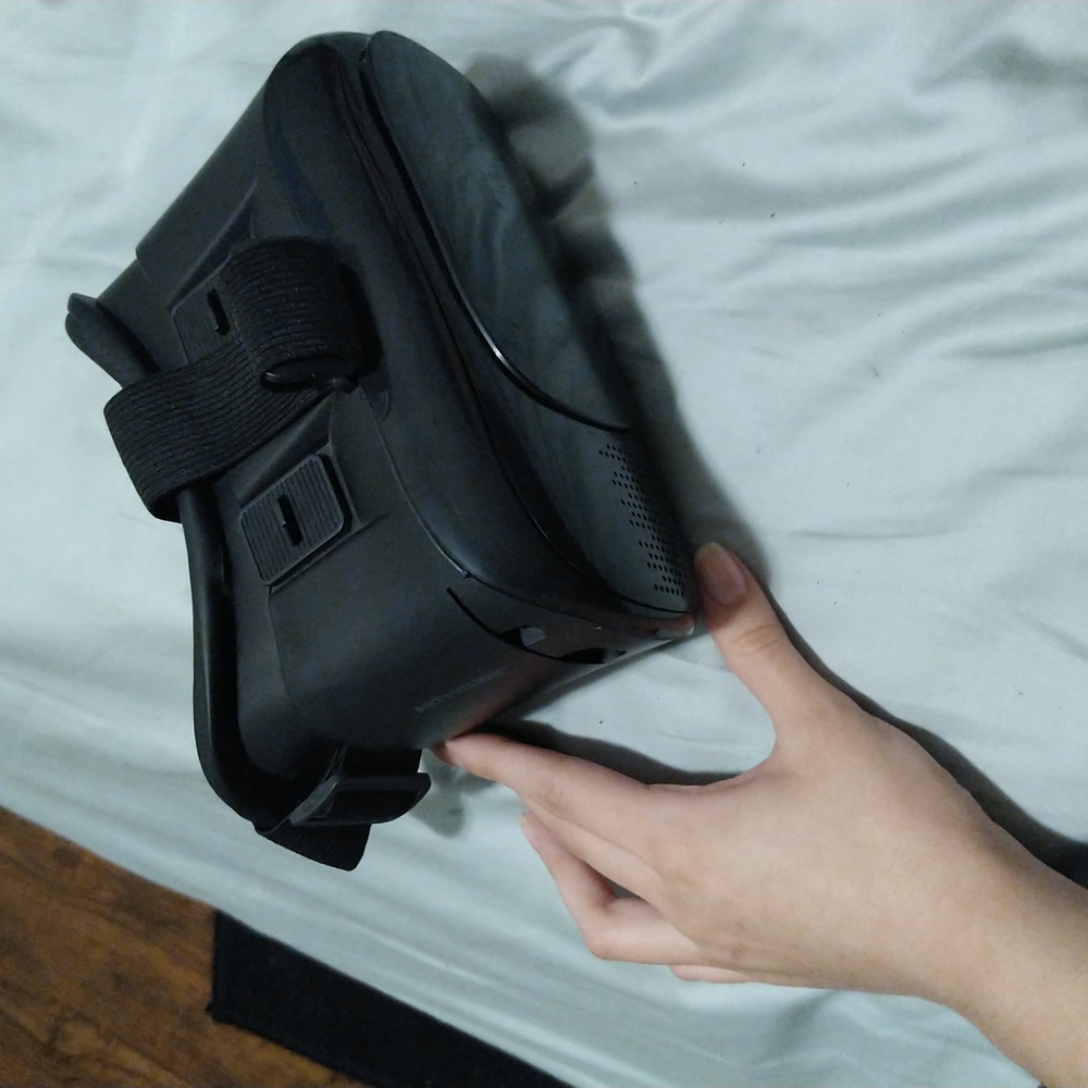 VR HEADSET